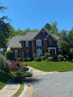 CertainTeed Landmark Weathered Wood architectural shingle roof installed by MCI Roofing